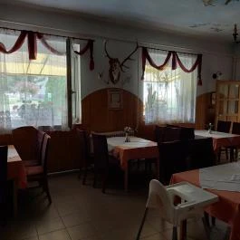 Vadász Betérő, Tényő - Belső