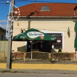 Vadász Étterem-Söröző Bajna - Külső kép
