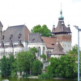Vajdahunyad Vára Budapest - Egyéb