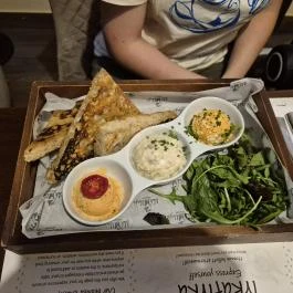 Vakvarjú Csónakház Budapest - Étel/ital