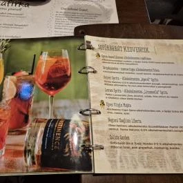 Vakvarjú Csónakház Budapest - Étlap/itallap