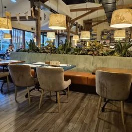 Vakvarjú Csónakház Budapest - Belső