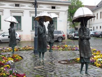 Várakozók szobra Budapest