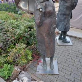 Várakozók szobra Siófok Siófok - Egyéb