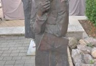 Várakozók szobra Siófok Siófok