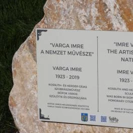 Varga Imre szobra Siófok - Egyéb