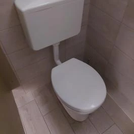 Varietas Vendéglő , Vésztő - Mosdó