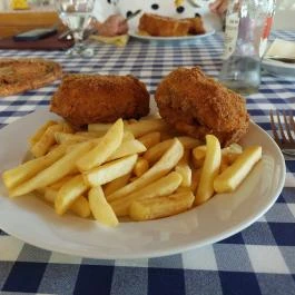 Varietas Vendéglő , Vésztő - Étel/ital