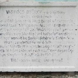 Varkocs György várkapitány szobra, Székesfehérvár - Egyéb