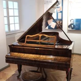 Vármegyeháza, Szekszárd - Egyéb