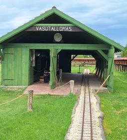 Várpark és Skanzen