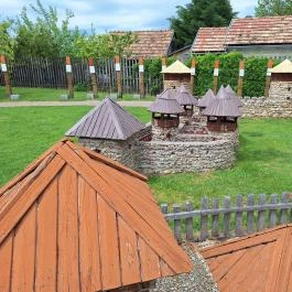 Várpark és Skanzen Dinnyés - Egyéb