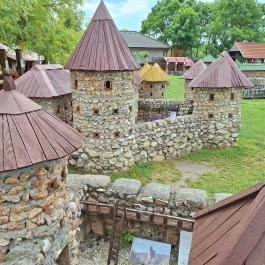 Várpark és Skanzen Dinnyés - Egyéb