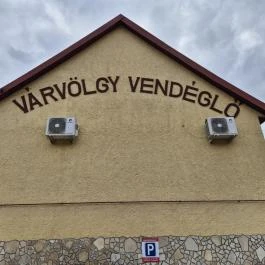 Várvölgy Vendéglő Csesznek - Külső kép