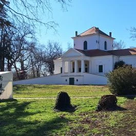 Vásárhelyi–Bréda-kastély, Lőkösháza - Külső kép