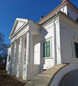 Vásárhelyi–Bréda-kastély