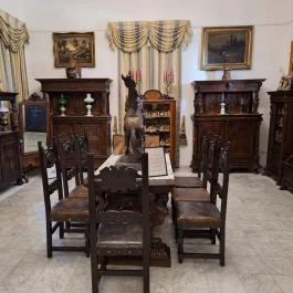 Vásárhelyi–Bréda-kastély, Lőkösháza - Belső