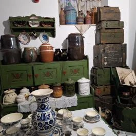 Vásárhelyi–Bréda-kastély, Lőkösháza - Belső