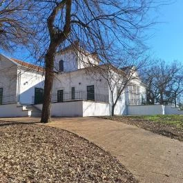 Vásárhelyi–Bréda-kastély, Lőkösháza - Külső kép