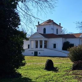 Vásárhelyi–Bréda-kastély, Lőkösháza - Külső kép