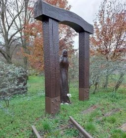 Vasúti baleset áldozatainak emlékműve