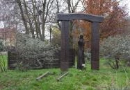 Vasúti baleset áldozatainak emlékműve Kecskemét