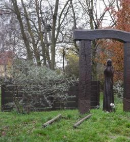 Vasúti baleset áldozatainak emlékműve