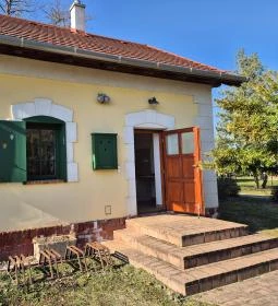 Vasúti emlékhely - volt őrház