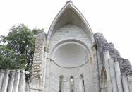 Vértesszentkereszti bencés apátsági templomrom Oroszlány