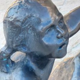 Vicuska és Gergő szobra Eger - Egyéb