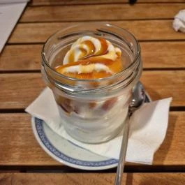 Vietnámi Gulyás, Budapest - Étel/ital