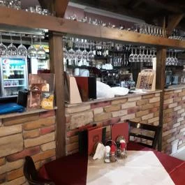 A Vigadó Étterem, Dunaújváros - Belső