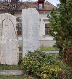 Világháborús & 1956-os emlékmű