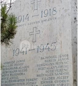 Világháborús & 1956-os emlékmű