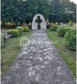 Világháborús emlékmű