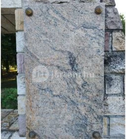 Világháborús emlékmű