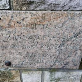 Világháborús emlékmű, Szarvasgede - Egyéb