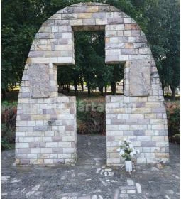 Világháborús emlékmű