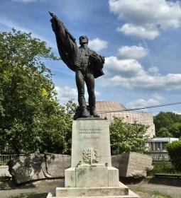 27. legjobb látnivaló: Világháborús emlékmű
