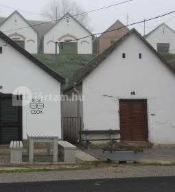 Villánykövesdi pincesor