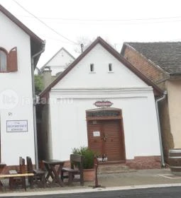 Villánykövesdi pincesor