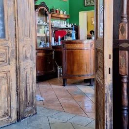 Vino Étterem, Panzió és Pinceklub , Izsák - Belső