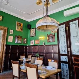 Vino Étterem, Panzió és Pinceklub Izsák - Belső