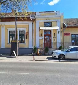 Vino Étterem, Panzió és Pinceklub 