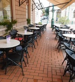 Virág Cukrászda & Kávéház