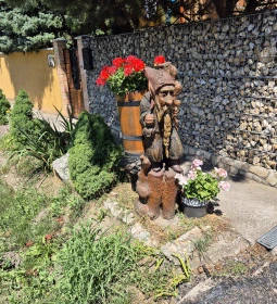 Virághordó Manó 
