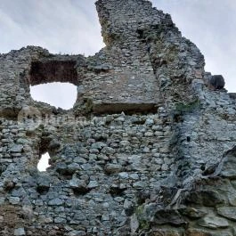 Vitányvár Vértessomló - Külső kép