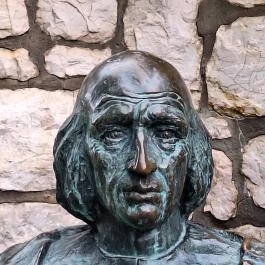 Vitéz János szobra Esztergom - Egyéb