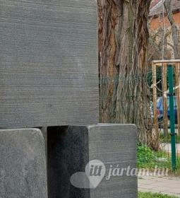 Vizsolyi biblia-emlékmű