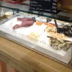 Vörös Homár Halbisztró - Auchan Budaörs - Étel/ital